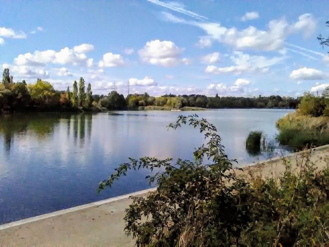 Vue Exceptionnelle Sur Le Lac Creteil Exterior photo