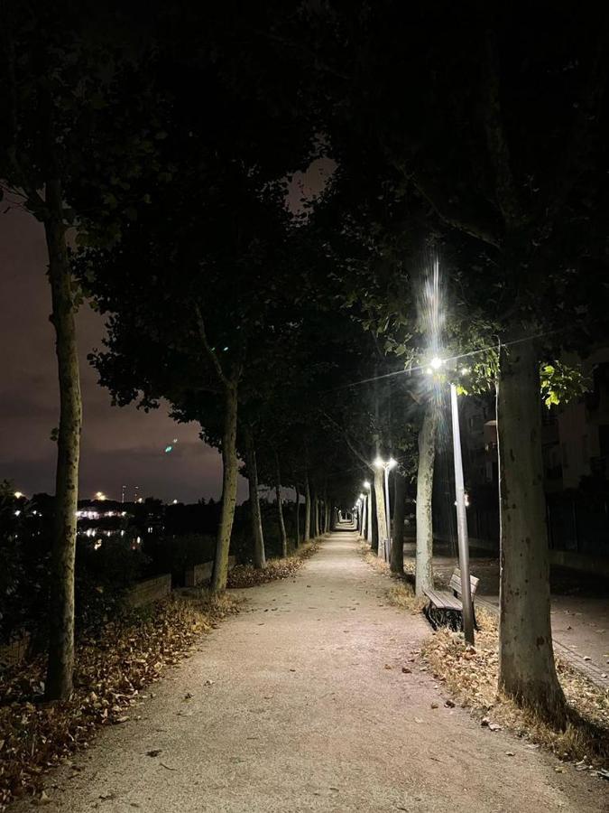 Vue Exceptionnelle Sur Le Lac Creteil Exterior photo